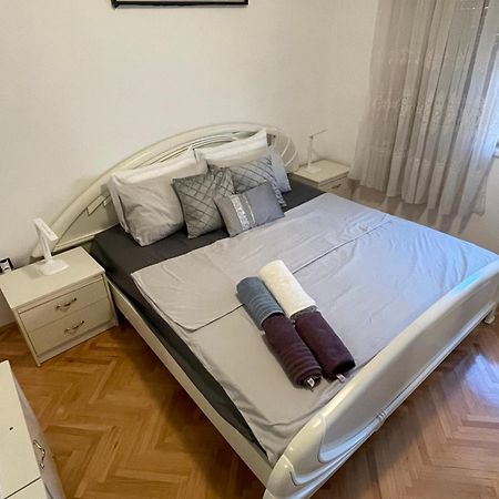 자다르 Apartman Robert 아파트 외부 사진
